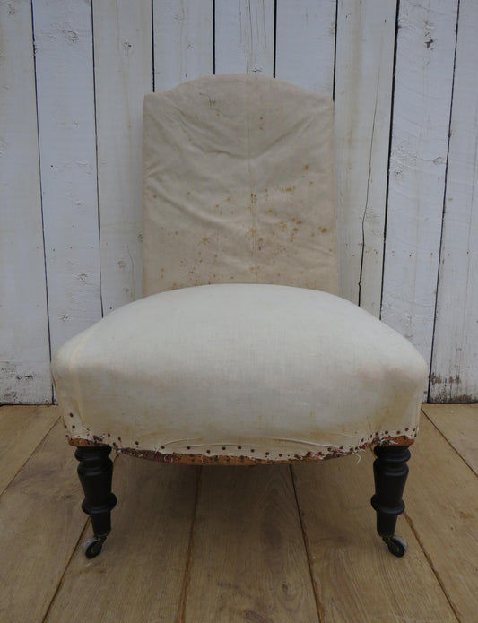Antique III Slipper Chair